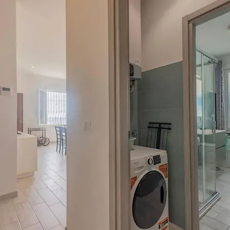La Casa Del Pappagallo - A * Ospedaletti